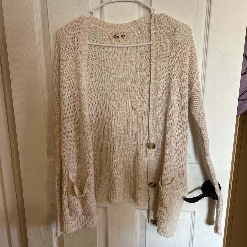Hollister Cardigan